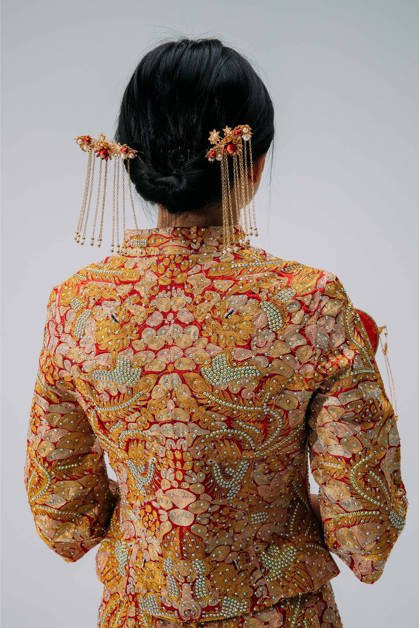 Guahou Qungua Traditional Bridal Dress